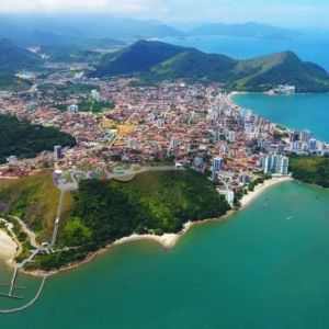 Caraguá está entre os 10 destinos mais buscados pelos brasileiros